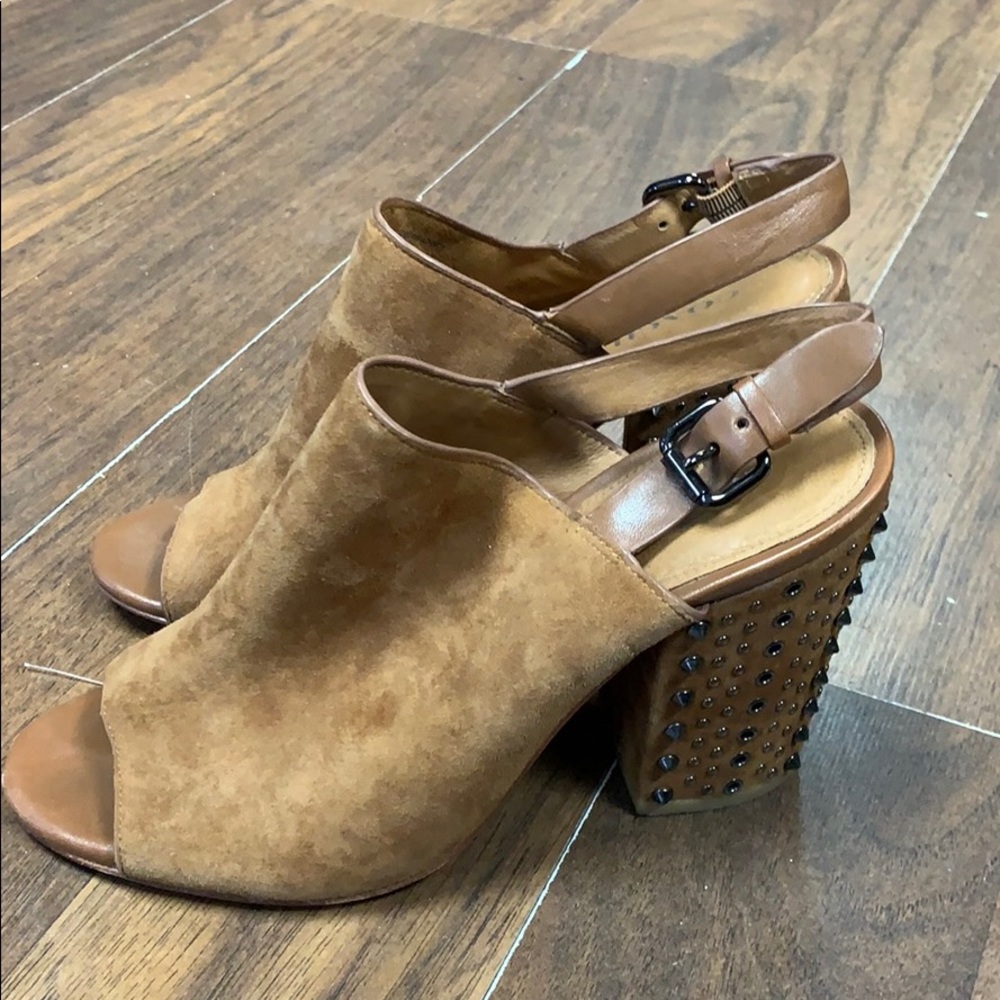 Coach brown suede peep toe shoe size 8